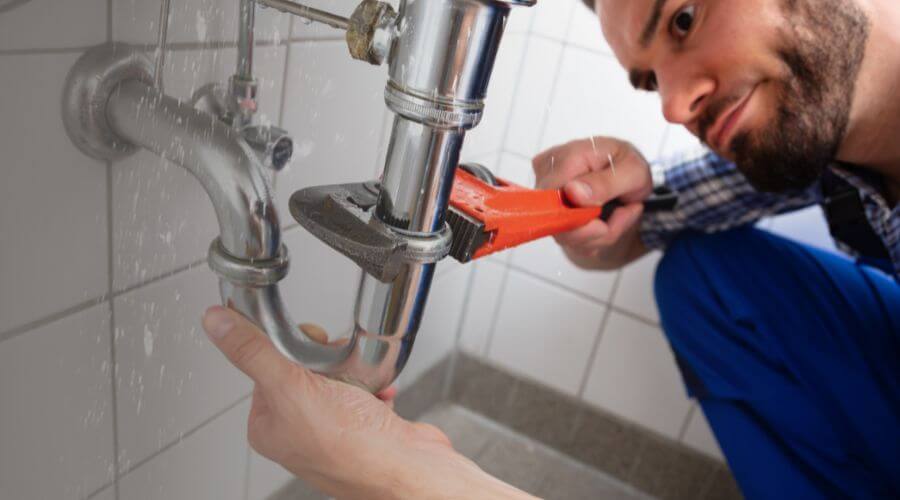 Professional sink repair in Creve Coeur, IL
